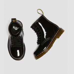 TODDLER 1460 PATENT LEATHER LACE UP BOOTS